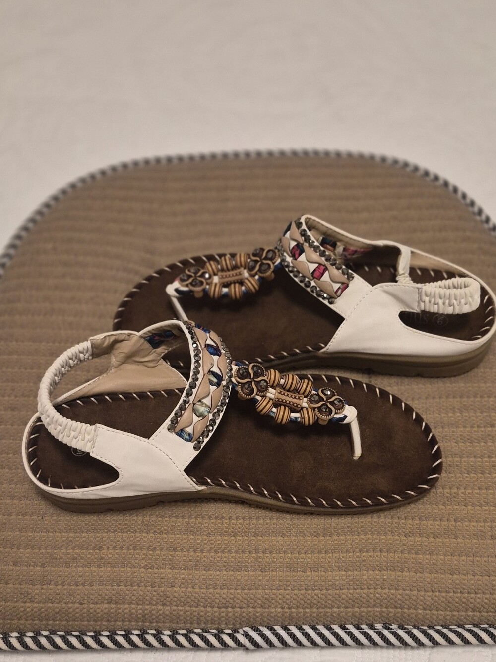 Women’s White Beaded Slingback Sandals - Stylish Summer Comfort